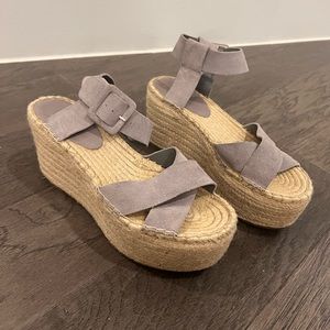 Marc Fisher Espadrille Wedge size 8